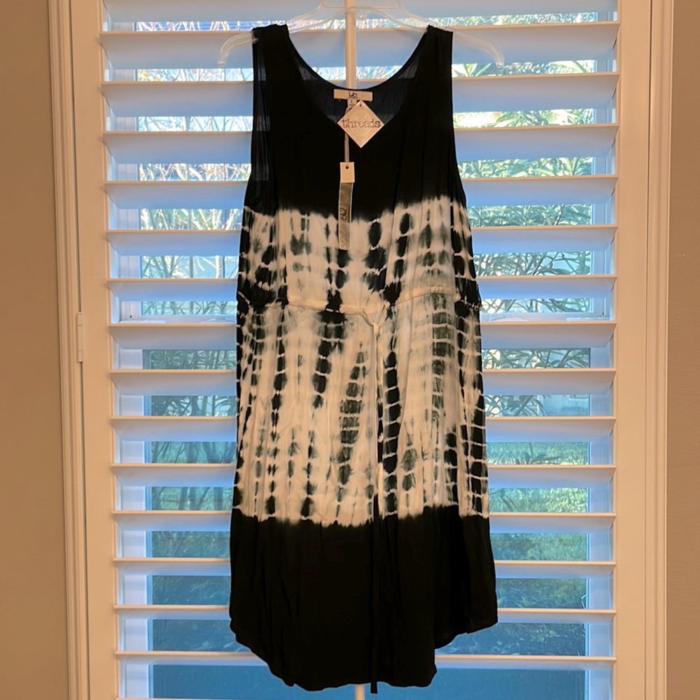 YA Los Angeles New Dress | Size L | Color Black and White